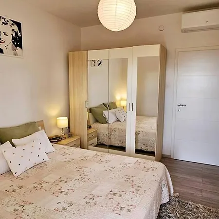 Ruscic Apartment *